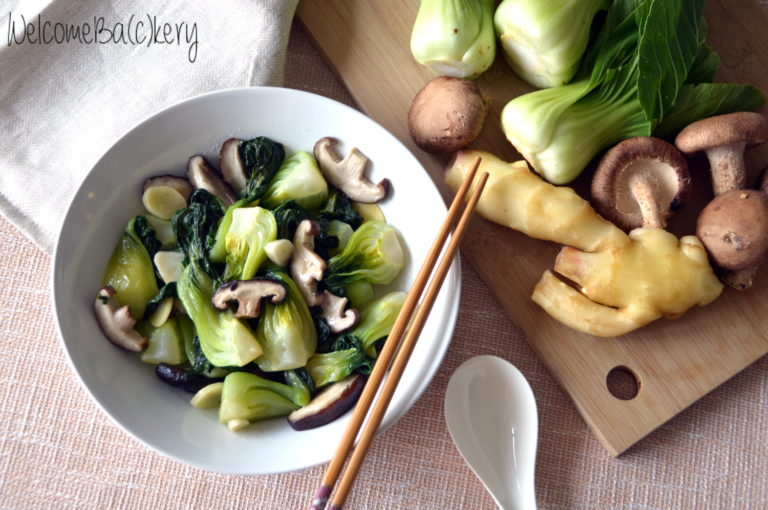 Bok Choy Con Funghi Shiitake Freschi Welcomeba C Kery